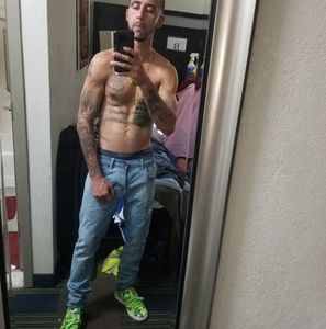 Meet your Posher, Louis